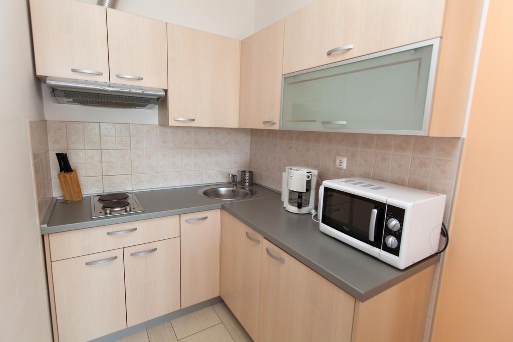 Apartment Ana Selce Eksteriør billede