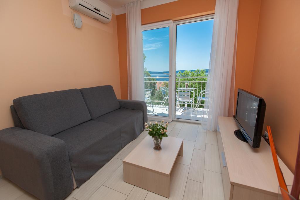 Apartment Ana Selce Eksteriør billede