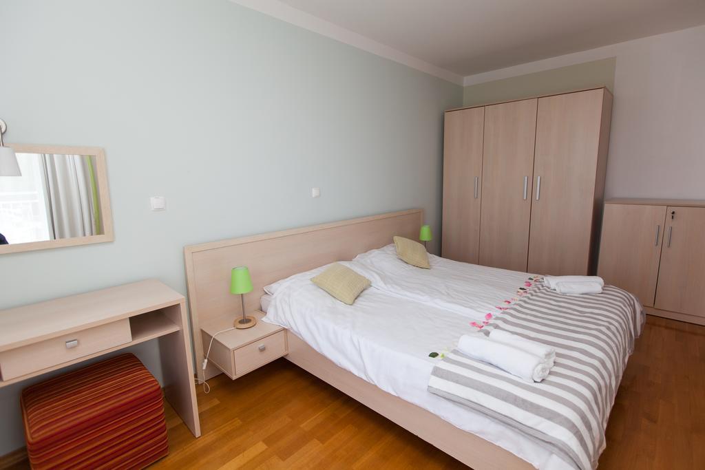 Apartment Ana Selce Eksteriør billede